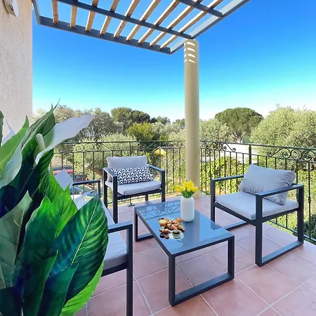 شقة Provenzalisches Am In Ruhiger Lage- By Interhome *