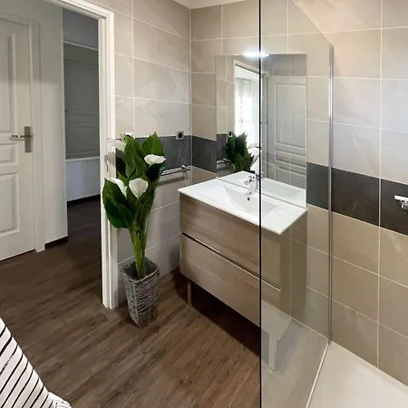 Provenzalisches Am In Ruhiger Lage- By Interhome